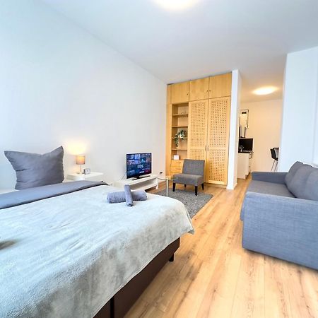 Moderne Wohnung Im Zentrum Der Altstadt - Altbau Flair, Wlan Инголщат Екстериор снимка