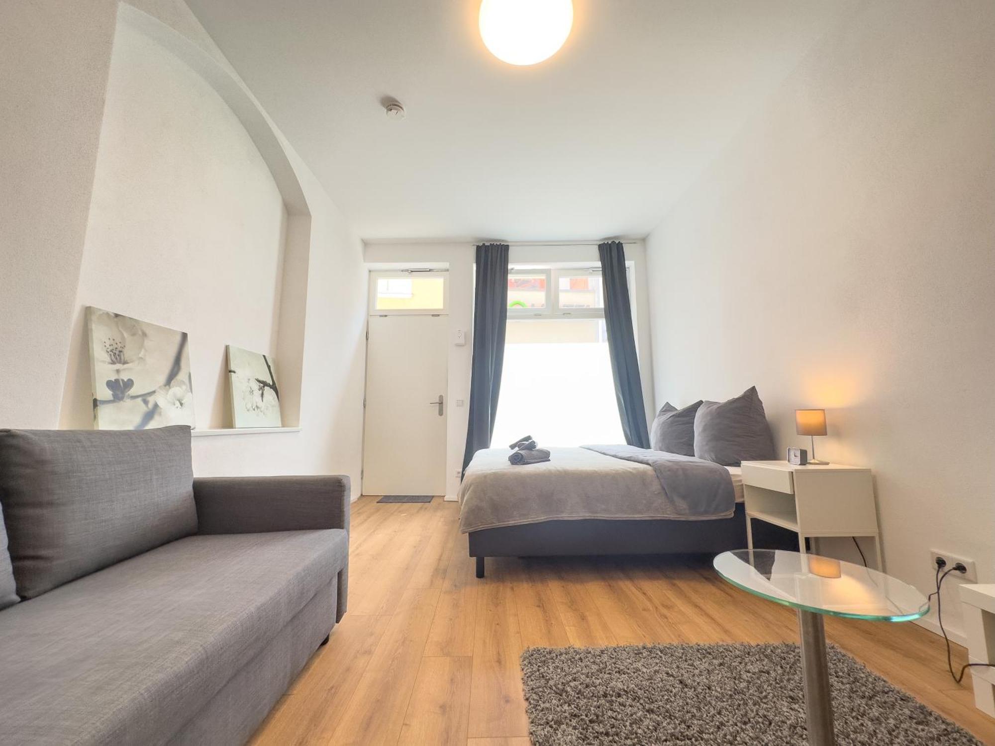Moderne Wohnung Im Zentrum Der Altstadt - Altbau Flair, Wlan Инголщат Екстериор снимка