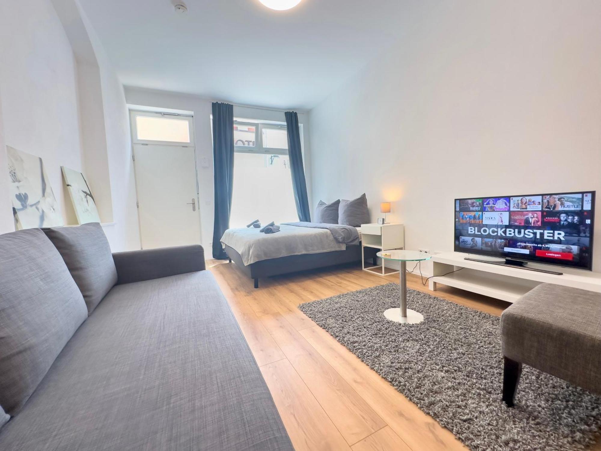 Moderne Wohnung Im Zentrum Der Altstadt - Altbau Flair, Wlan Инголщат Екстериор снимка